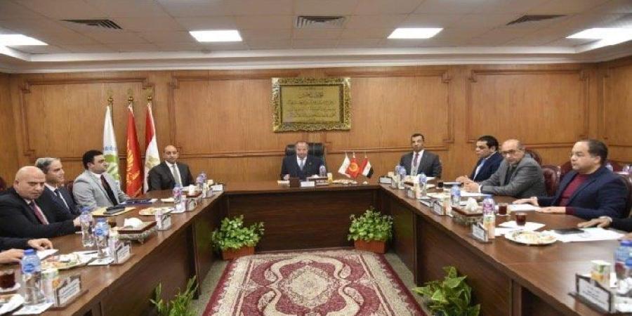 محافظ بورسعيد يترأس اجتماع مجلس إدارة المنطقة الحرة - جريدة هرم مصر