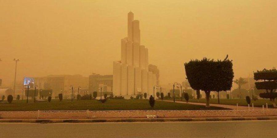سوء الأحوال الجوية يدفع الهلال الأحمر الليبي لإجلاء أكثر من 80 أسرة في بنغازي - جريدة هرم مصر