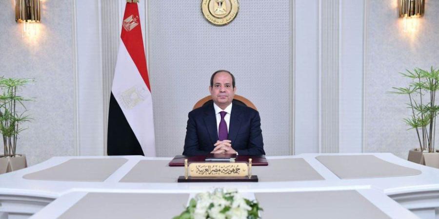 الرئيس السيسي يلتقي رئيس المنتدى الاقتصادي العالمي في دافوس - جريدة هرم مصر