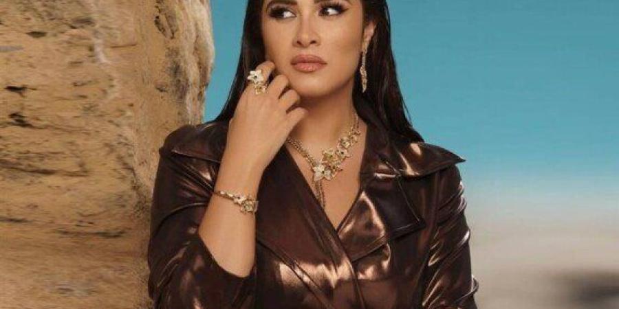 كيف تفاعل الجمهور مع صور ياسمين عبد العزيز المسئية لها.. ولماذا أعادت نشرها على صفحتها الرسمية؟ - جريدة هرم مصر