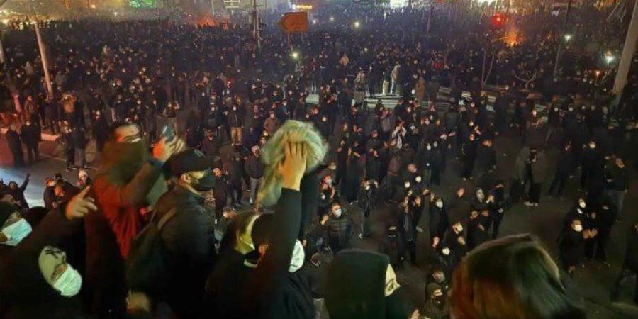 التليفزيون الإيراني الرسمي يكشف آخر أرقام ضحايا الاحتجاجات الأخيرة - جريدة هرم مصر