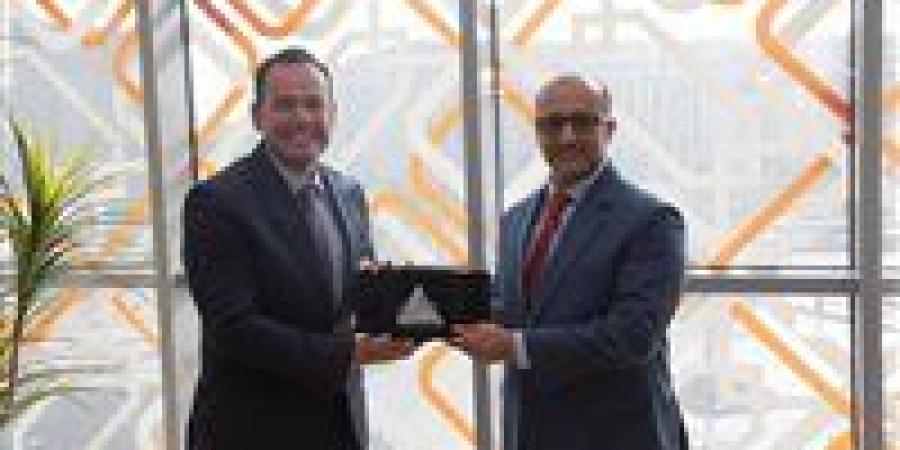 «حفظ الهوية الوطنية».. الأرشيف والمكتبة الوطنية الإماراتية ومركز المعلومات يبحثان تعزيز التعاون المشترك - جريدة هرم مصر