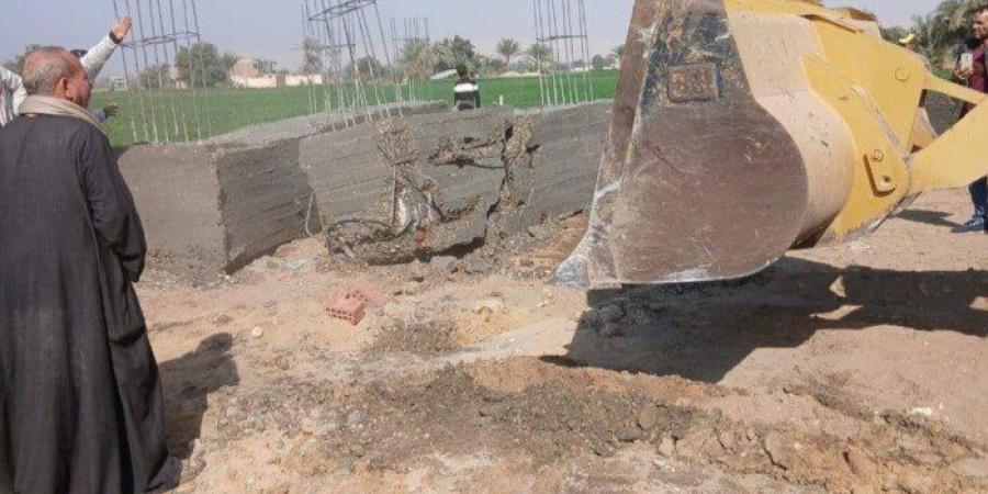 استرداد 11 فدانًا خلال إزالة 25 حالة تعدي في مراكز وقرى أسيوط - جريدة هرم مصر