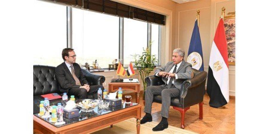 وزير السياحة والآثار يلتقى وزير الثقافة الإسبانى لبحث تعزيز التعاون المشترك - جريدة هرم مصر