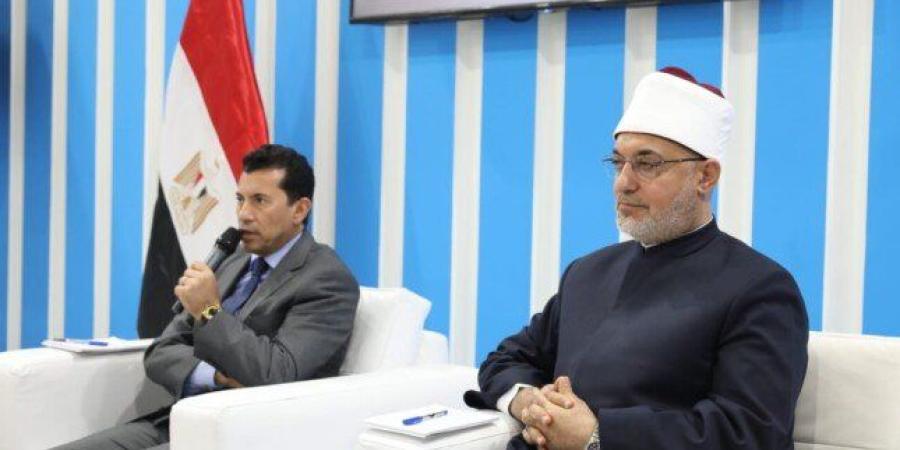 مفتي الجمهورية: الفتوى الرشيدة منهج علمي يوازن بين النص والواقع ويخاطب الشباب بلغتهم - جريدة هرم مصر