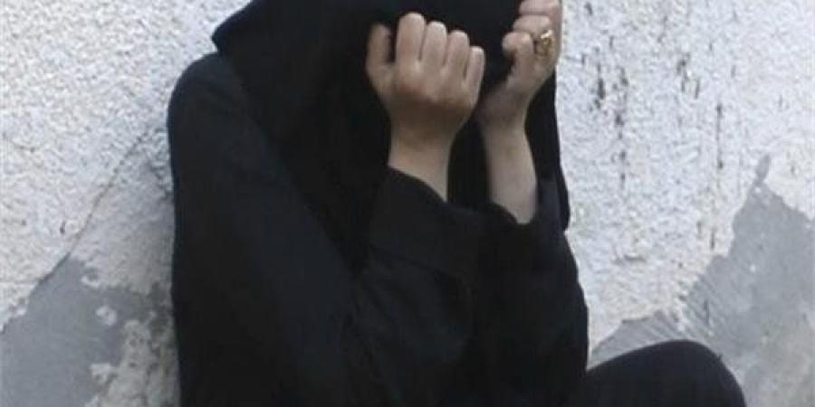 ضبط «سيدة الدقي» للنصب على الراغبين في الدراسة بالخارج - جريدة هرم مصر