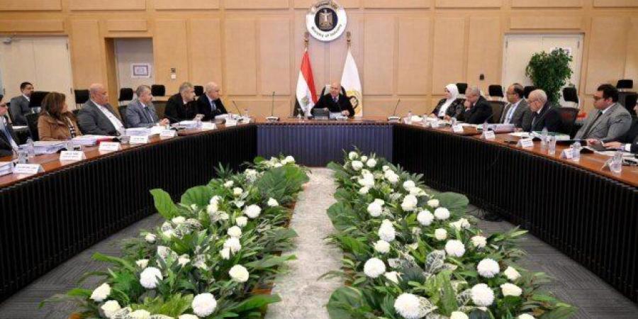 العشري: مؤسسات خدمة المصنعين تحتاج رؤية واضحة وخطة عمل متكاملة - جريدة هرم مصر