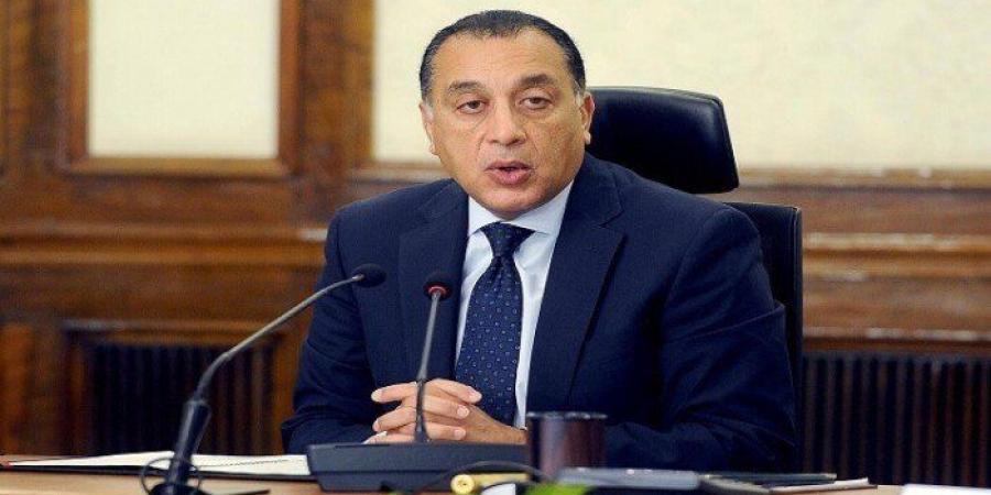 رئيس الوزراء يهنئ وزير الداخلية بذكرى عيد الشرطة - جريدة هرم مصر