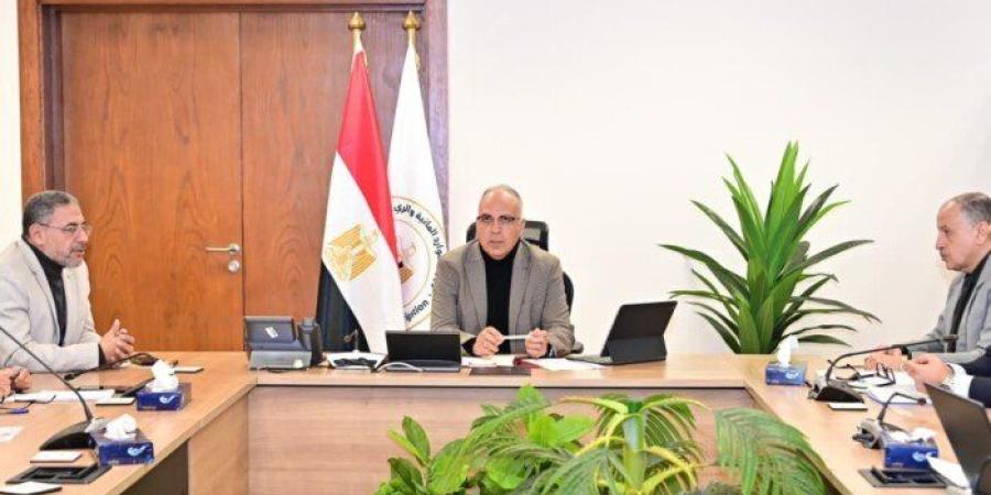 وزير الري يناقش إنشاء شركة استشارية لدعم منظومة «الجيل الثاني للمياه» - جريدة هرم مصر