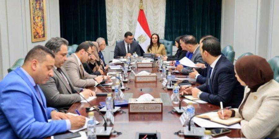 وزيرا التضامن والإسكان يناقشان سبل تيسير إجراءات التراخيص للحضانات - جريدة هرم مصر