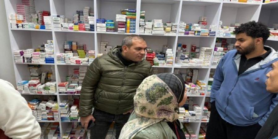 ضبط أدوية مهربة ومجهولة المصدر في سنرو وتشميع صيدلية بسنورس بالفيوم - جريدة هرم مصر