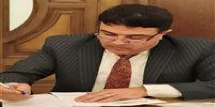 عصام الصباحي ينسحب من انتخابات رئاسة الوفد ويرفع دعوى ببطلان العملية الانتخابية - جريدة هرم مصر