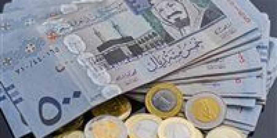 سعر الريال السعودي بين الأمس واليوم… مفاجآت قد تغير المعادلة - جريدة هرم مصر