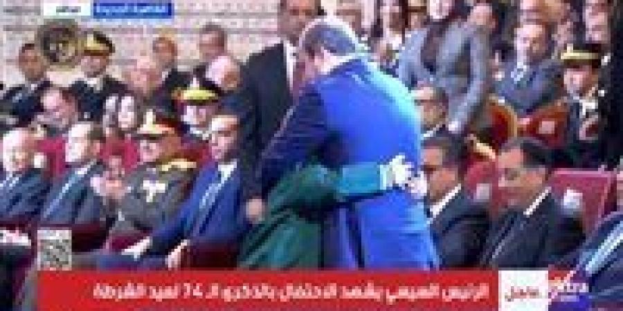 نجل الشهيد رامي هلال: عايز أشتغل ظابط وينفع أجي أسلم على حضرتك.. السيسي: اتشرف يا بني - جريدة هرم مصر