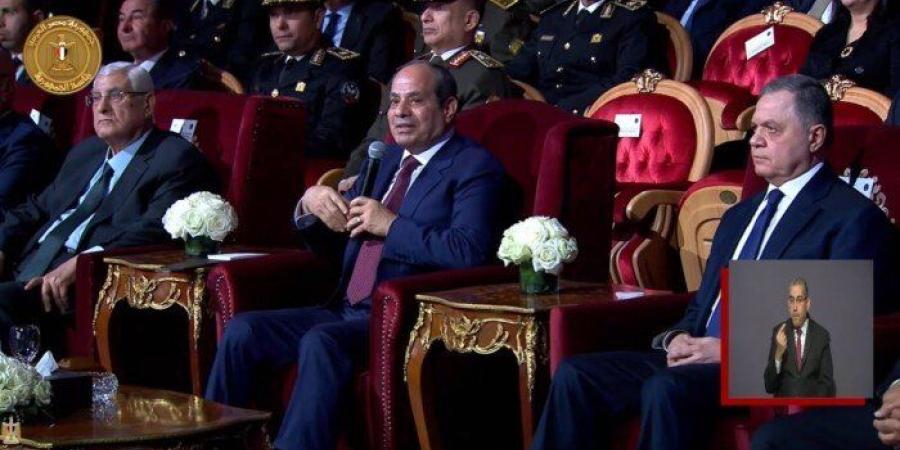 الرئيس السيسي عن عرض اصطفاف قوات الشرطة: «الذين شاهدناهم هم أبناء مصر» - جريدة هرم مصر