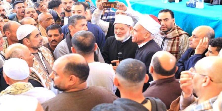 نائب محافظ سوهاج يشهد إنهاء خصومة ثأرية بقرية الصوامعة شرق أخميم - جريدة هرم مصر