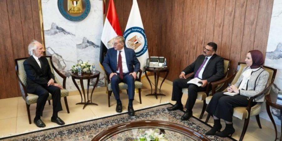 «هانتر آند كو» الأسترالية تتفق مع هيئة الثروة المعدنية على وضع نموذج تنفيذي لدخول السوق المصري - جريدة هرم مصر