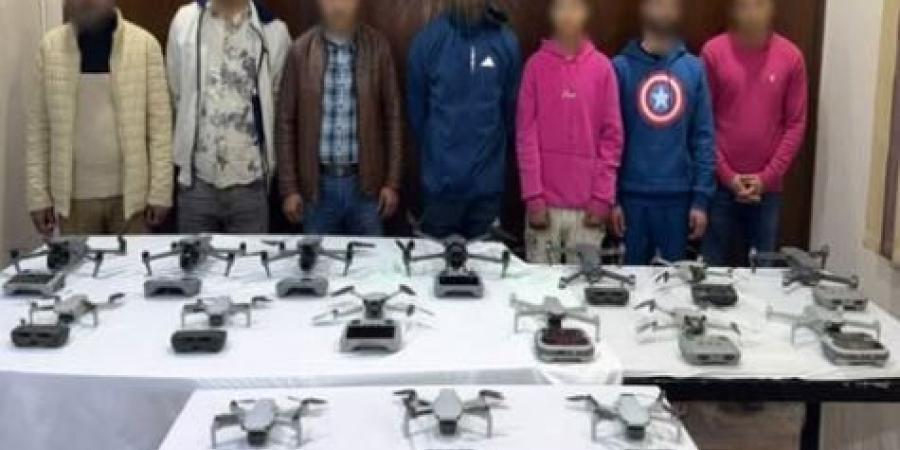 ضبط 7 أشخاص بحوزتهم 15 طائرة «درون» غير مرخصة بالقاهرة - جريدة هرم مصر