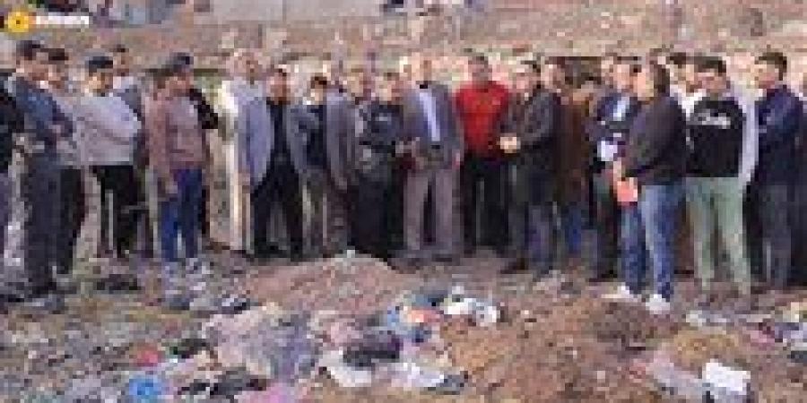 بسبب إلقاء مخلفاتهم بشبكات الصرف .. تحرير محاضر ضد أصحاب حظائر المواشي بالشرقية - جريدة هرم مصر