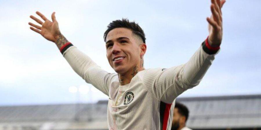 بثلاثية.. تشيلسي يحقق انتصارًا كبيرًا أمام كريستال بالاس في الدوري الإنجليزي «فيديو» - جريدة هرم مصر