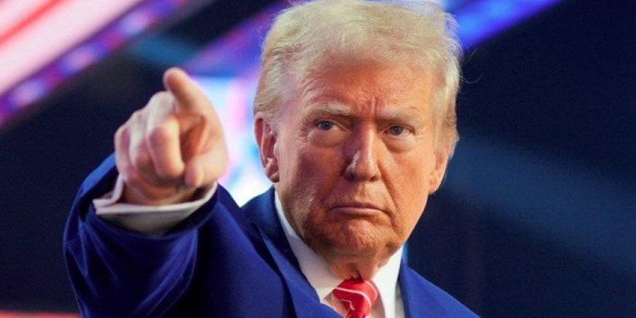 بسبب العاصفة الثلجية.. ترامب يعلن حالة الطوارىء في 10 ولايات - جريدة هرم مصر