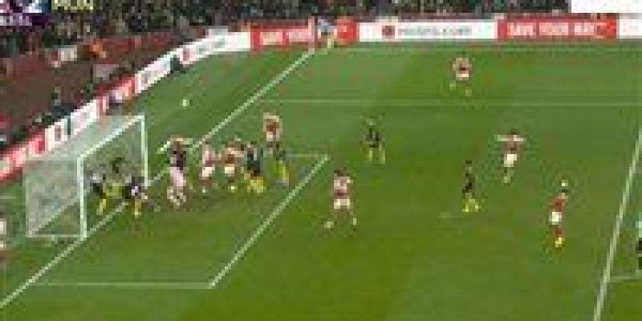 آرسنال ضد مان يونايتد.. ميكيل ميرينو يسجل هدفي التعادل لـ أرسنال في مرمى مانشستر يونايتد في الدوري الإنجليزي الممتاز - جريدة هرم مصر