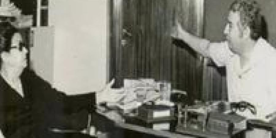 بعيدًا عن الغناء حوار فكري نادر يجمع كوكب الشرق بإحسان عبد القدوس - جريدة هرم مصر