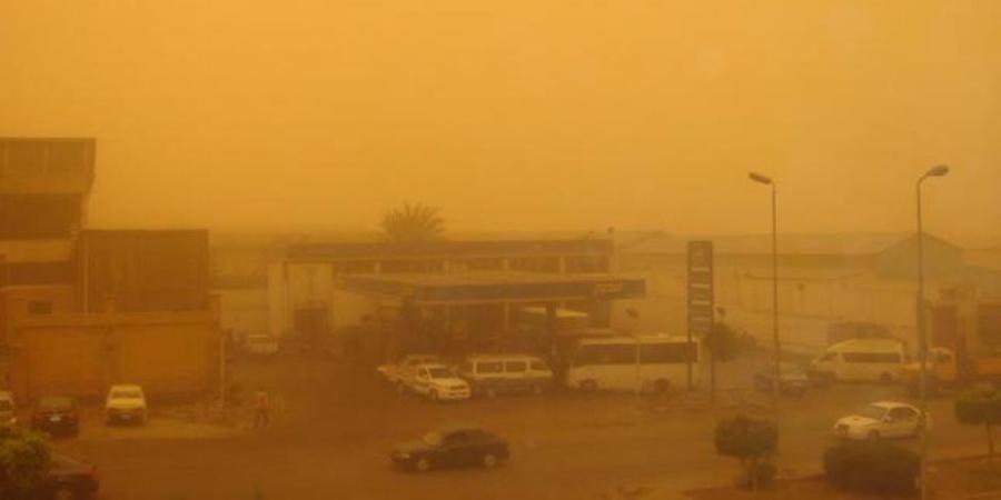 الأرصاد الجوية : الطقس غدا رياح مثيرة للأتربة واضطراب الملاحة والصغرى بالقاهرة 11 درجة - جريدة هرم مصر