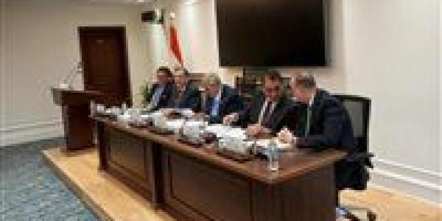 طارق الملا: تعديل قانون الكهرباء خطوة حاسمة لحماية الشبكة وخفض الفقد إلى أقل من 12% بحلول 2030 - جريدة هرم مصر