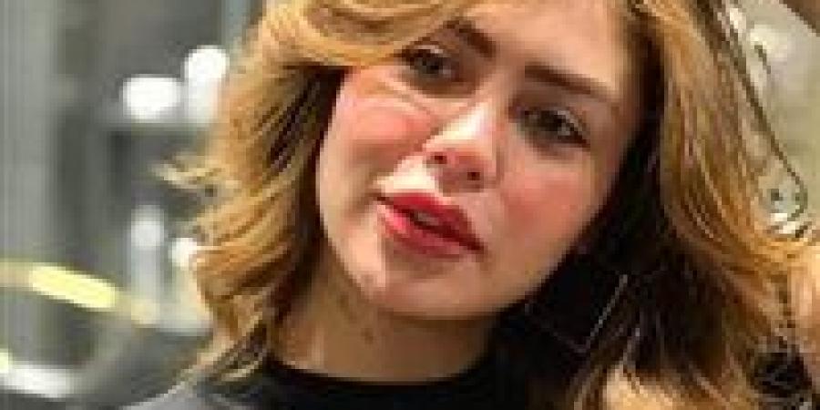 بعد قليل.. الحكم على هدير عبد الرازق بتهمة نشر فيديوهات خادشة - جريدة هرم مصر