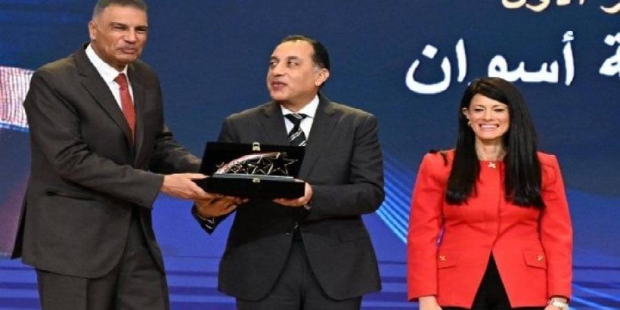 أسوان تحصد 4 جوائز في جائزة مصر للتميز الحكومي وتترشح ضمن أفضل 10 مدن - جريدة هرم مصر