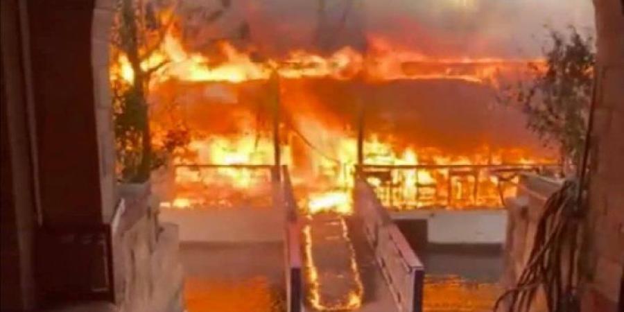 السيطرة على حريق بعوامة مطعم على كورنيش النيل بأسوان دون إصابات - جريدة هرم مصر