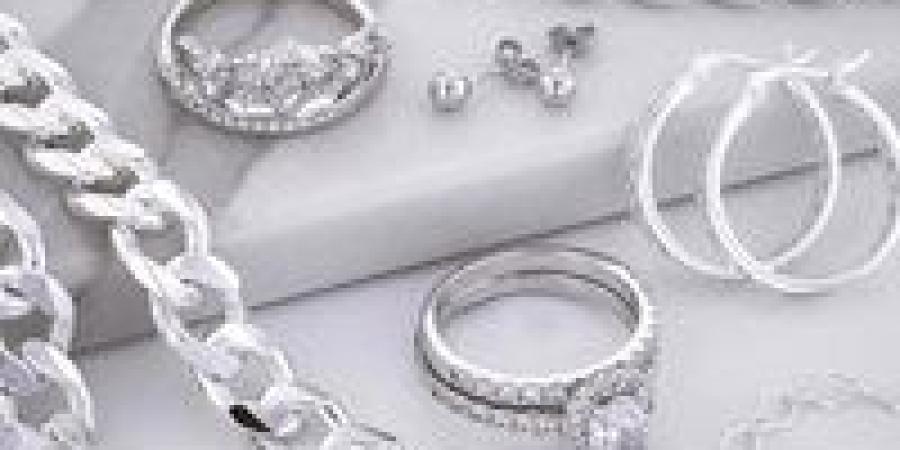 الفضة تعود للمشهد.. مكاسب هادئة تحت الرادار - جريدة هرم مصر