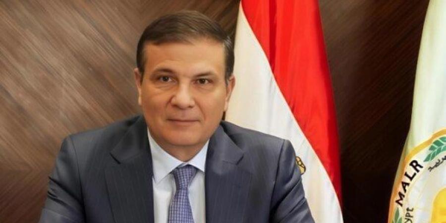 (خاص).. ترجيح استمرار علاء فاروق وزيرا للزراعة ضمن الحكومة الجديدة برئاسة مدبولي - جريدة هرم مصر