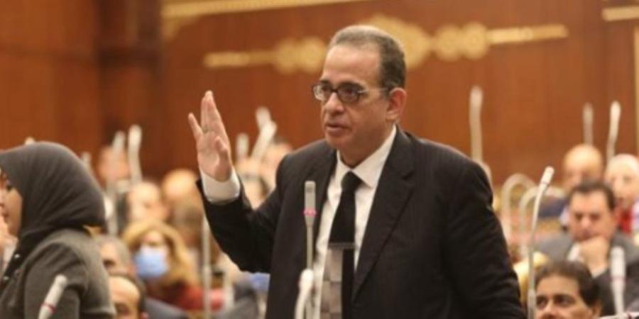 الوفد يسند رئاسة هيئة البرلمانية بمجلس الشيوخ لطارق عبد العزيز بدل يمامة - جريدة هرم مصر