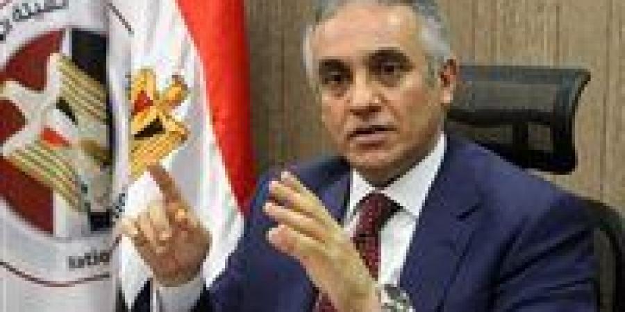 مسيرة قضائية تتجاوز 30 عامًا.. من هو المستشار محمود حلمي الشريف وزير العدل الجديد - جريدة هرم مصر