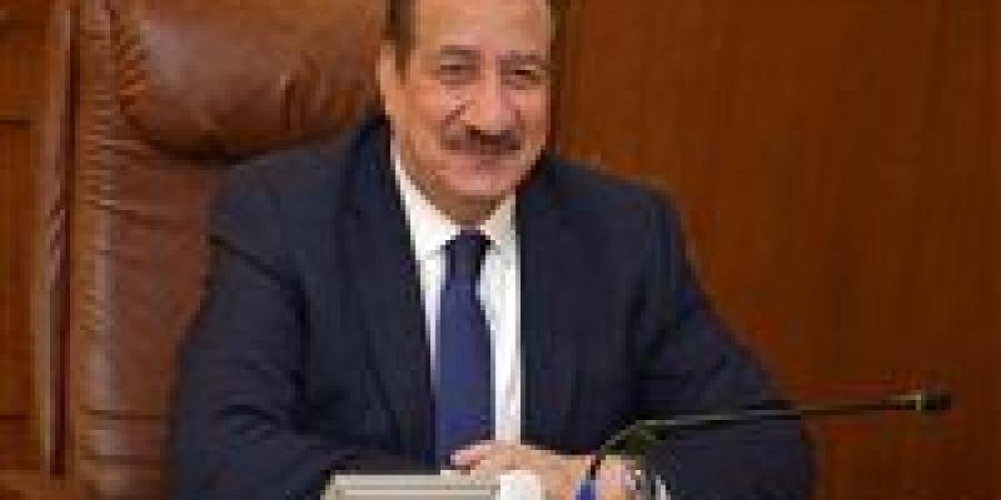 محافظ بورسعيد يحيل مخالفات مدرسة دولية للغات إلى النيابة للتحقيق - جريدة هرم مصر