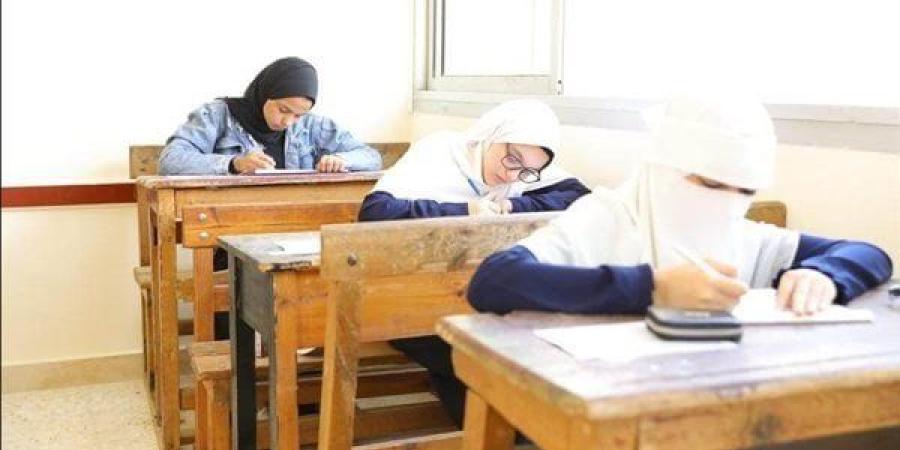يونيو المقبل.. جدول امتحانات الثانوية الأزهرية 2026 للقسمين الأدبي والعلمي - جريدة هرم مصر