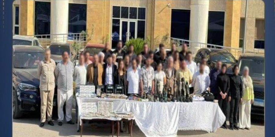 يضم 33 عنصرا.. ضبط تشكيل عصابي ينصب على مواطنين بزعم اكتشاف «مقابر أثرية» - جريدة هرم مصر