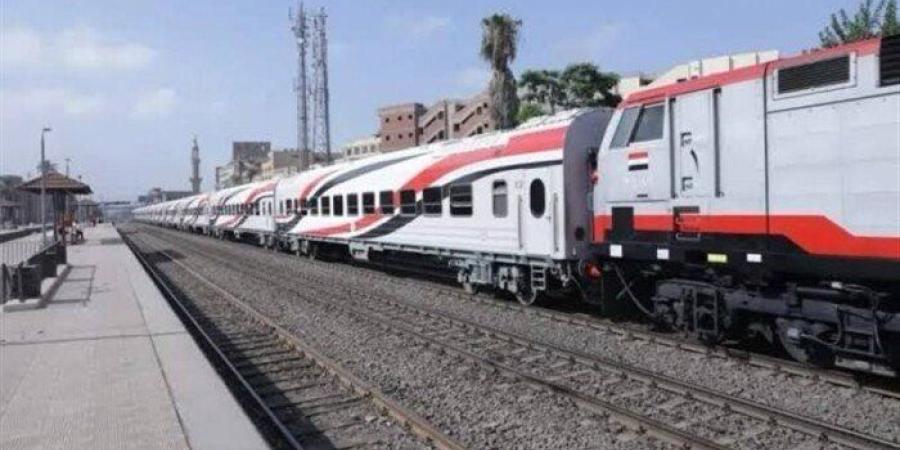 لو مسافر في العيد.. السكة الحديد بدأت حجز تذاكر قطارات عيد الأضحى اليوم - جريدة هرم مصر