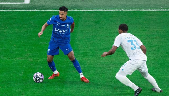 الهلال يخطف فوزًا مجنونًا في الثواني الأخيرة وينجو بأعجوبة من كمين الفتح المثير بالدوري السعودي