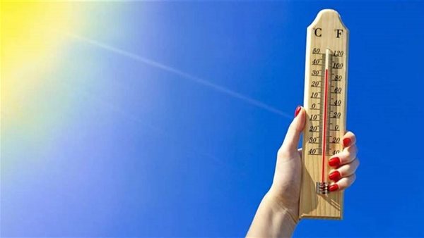 حالة الطقس ليوم الخميس 29 يناير 2026 تتسم ببرودة عالية وأمطار متوقعة مع انخفاض درجات الحرارة