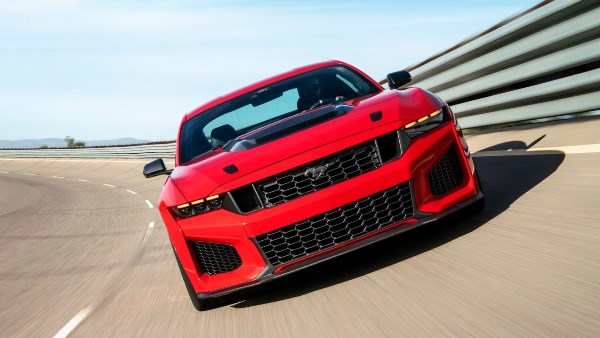 سعر سيارة فورد موستنج دارك هورس اس سي في السوق السعودية لعام 2023