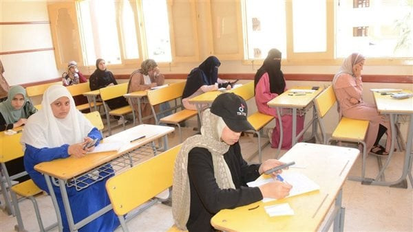 مواعيد امتحانات الثانوية العامة 2026 لطلبة المتفوقين وأوقات الاختبارات الرسمية