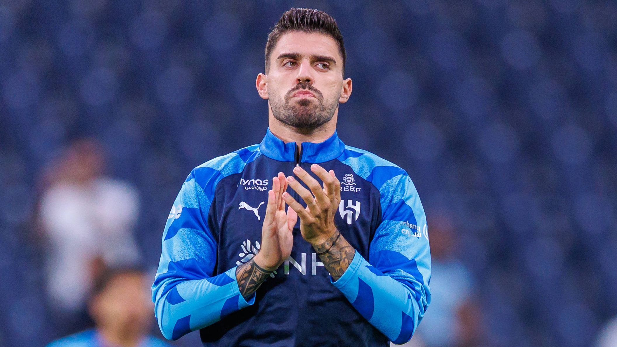 القنوات الناقلة لمباراة الفيحاء والهلال في دوري روشن السعودي 2026-2027 وطرق المشاهدة عبر الإنترنت