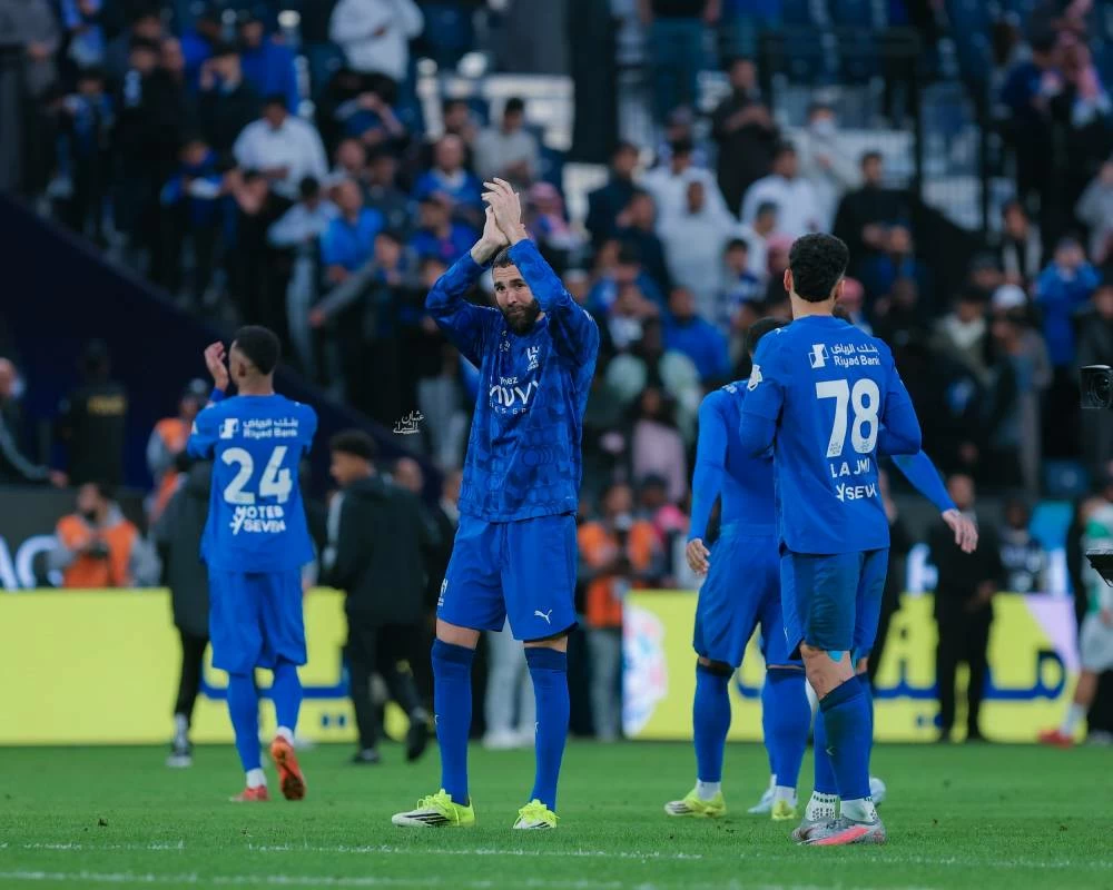 القنوات الناقلة لمباراة الهلال والفيصلي في الدوري السعودي ومواعيد العرض التلفزيوني