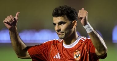 اليوم زيزو يفتتح أهدافه مع الأهلي بثنائية في مرمى فاركو ويبدأ رحلته الناجحة في الدوري