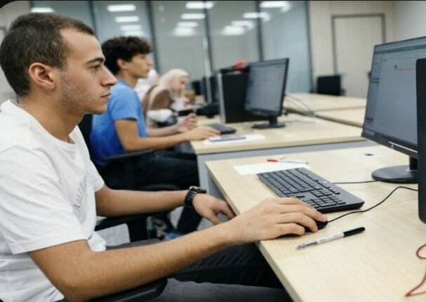 تحديث تنسيق الدبلومات الفنية 2026 نظام 3 و5 سنوات والكليات المتاحة عبر المقال