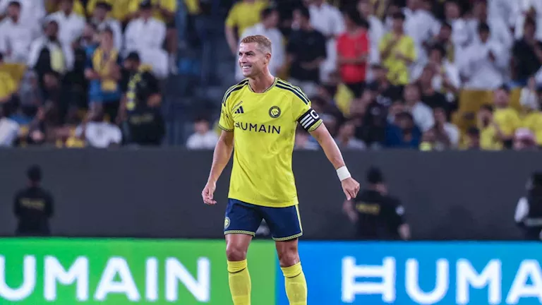 رونالدو يحقق إنجازا تاريخيا مع النصر في الدوري بعد تسجيله هدفه أمام التعاون