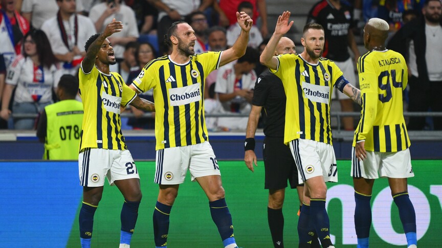 فنربهتشه يتوج بالفوز على ليون ويصعد لدورى أبطال أوروبا في إنجاز كروي مهم